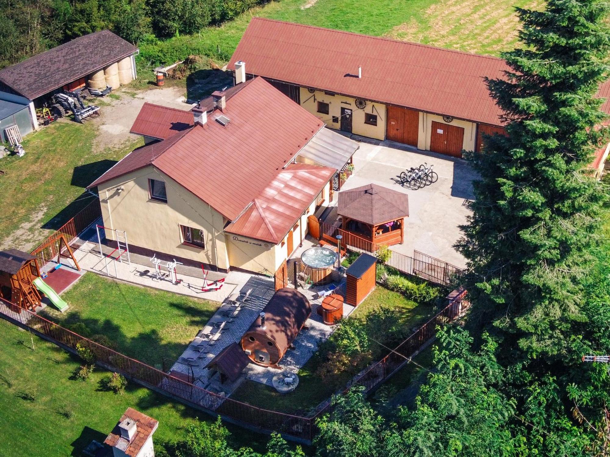 Villa Agroturistika - "Domecek U Ovecek" Horní Těrlicko Exterior foto